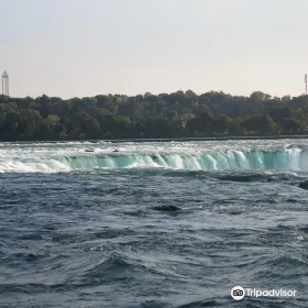 Three Sisters Island