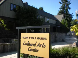 Glenn and Viola Walters Cultural Art Center