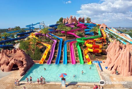 Slide & Splash - Parque Aquatico - Water Slide Park