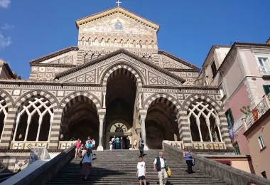 Duomo di Amalfi รูปภาพAttractionsยอดนิยม