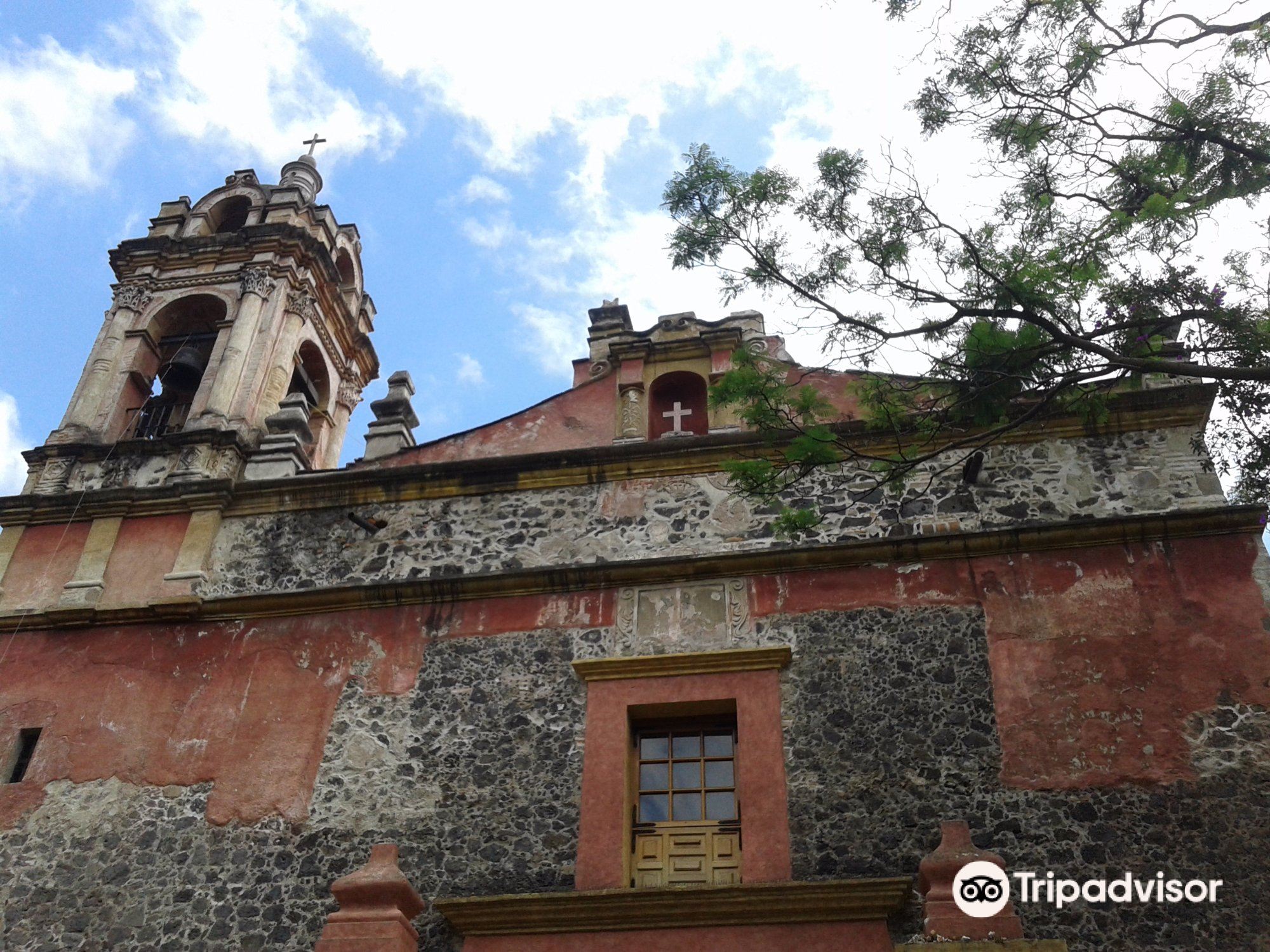 Iglesia de San Jacinto attraction reviews - Iglesia de San Jacinto tickets  - Iglesia de San Jacinto discounts - Iglesia de San Jacinto transportation,  address, opening hours - attractions, hotels, and food