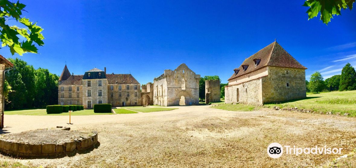 Le Vigeant Travel Guide 2023 Things to Do, What To Eat & Tips