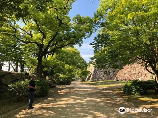 烏城公園旅遊攻略指南 烏城公園評價 烏城公園附近推薦 Trip Com