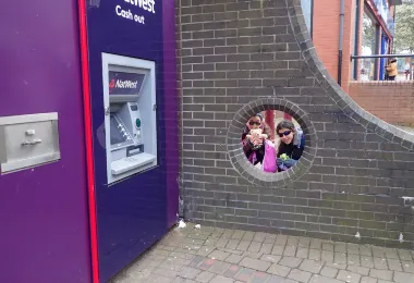 NatWest Hole รูปภาพAttractionsยอดนิยม