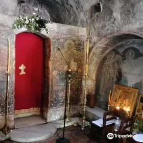 Ieros Naos Agios Dimitrios Loubardiaris