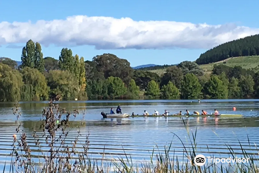 Lake Burley Griffin Cycling Loops