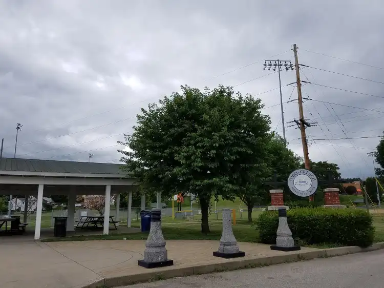Hotels in Greendale