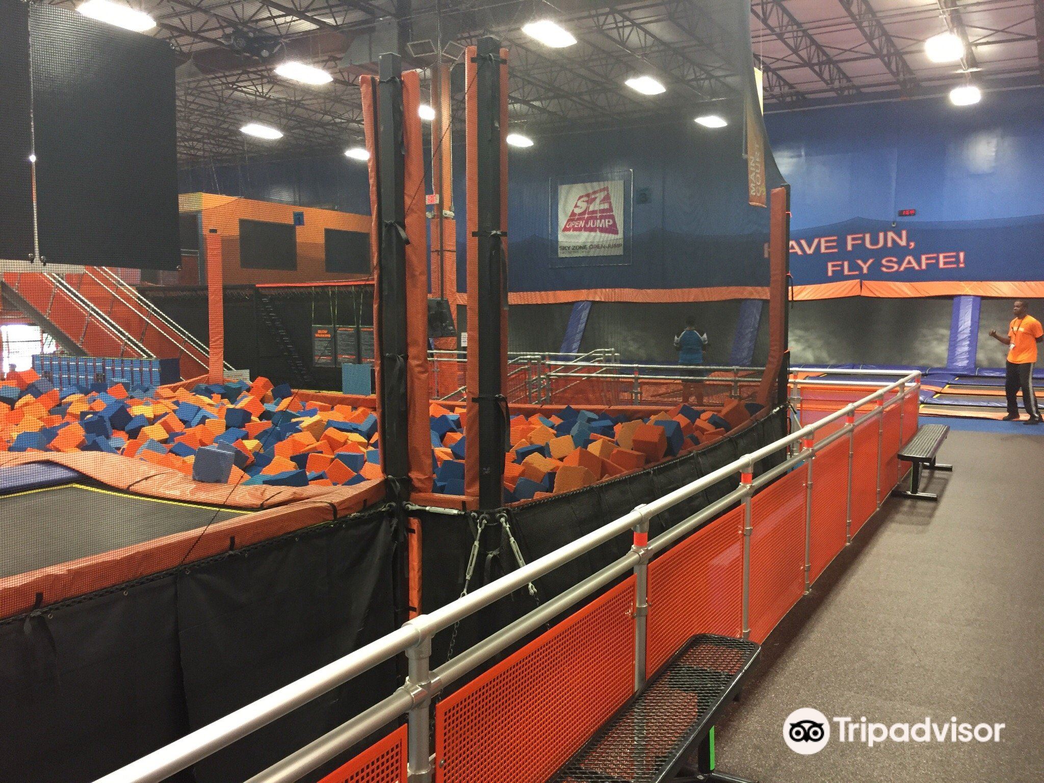 Sky Zone Trampoline Park Raleigh attraction reviews - Sky Zone Trampoline  Park Raleigh tickets - Sky Zone Trampoline Park Raleigh discounts - Sky  Zone Trampoline Park Raleigh transportation, address, opening hours -