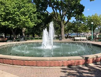Kellogg Mall Park รูปภาพAttractionsยอดนิยม