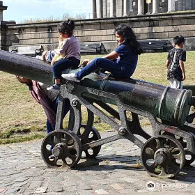 The Portugese Cannon