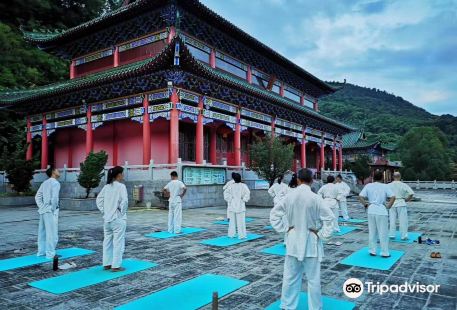 Luofu Mountain Huanglong Taoist Temple