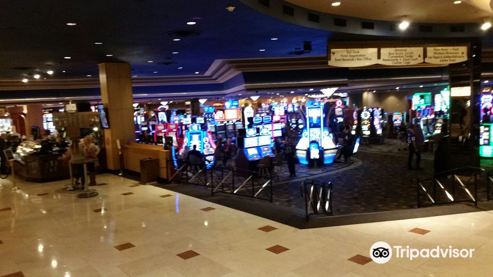 Bally's Hotel Las Vegas, Casino floor tour. 