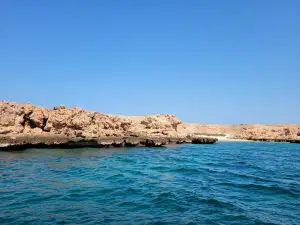 MolaMola Diving Center