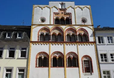 Dreikönigenhaus (House of the three Magi) รูปภาพAttractionsยอดนิยม