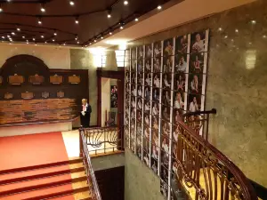 Madach Theatre