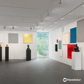 Galerie Andrea Caratsch