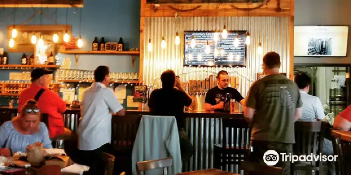 絶対に行くべきコーリングスウッドの観光スポット トリップドットコム