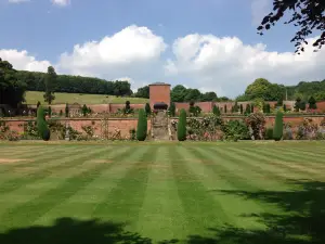 Hopton Hall Gardens