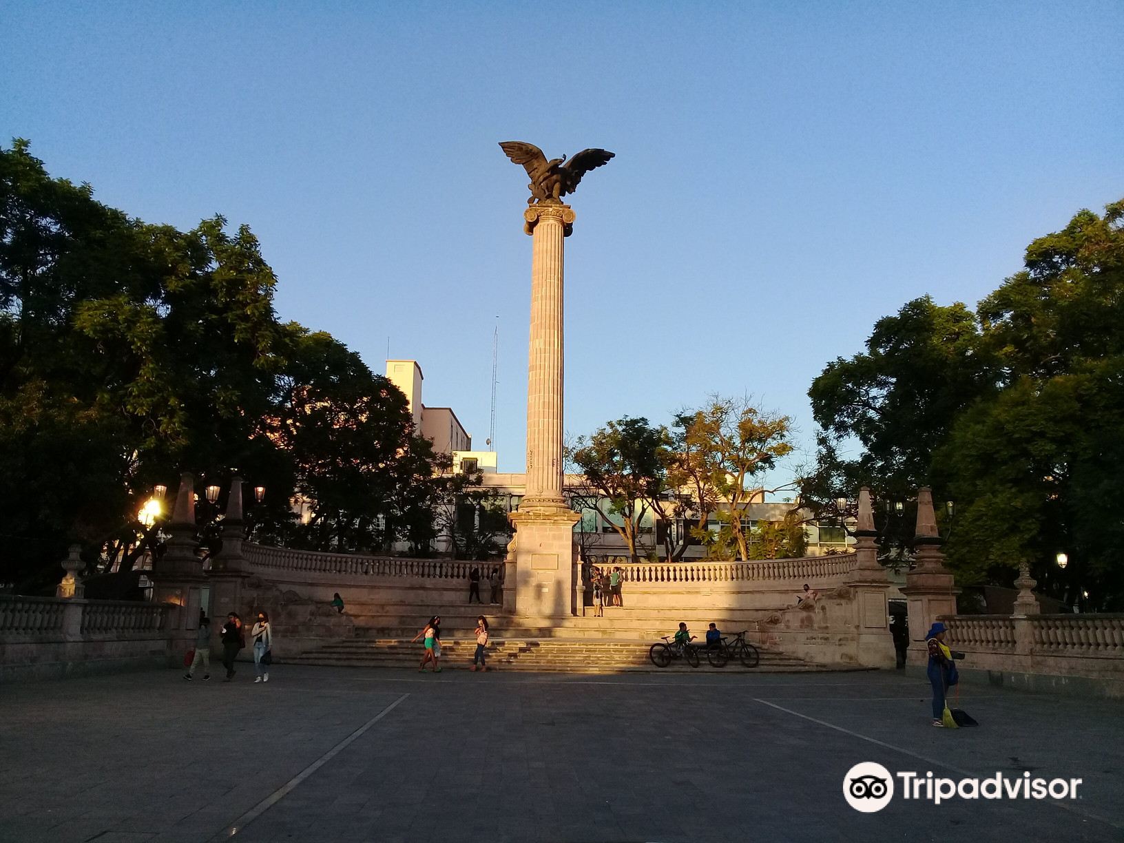 Latest travel itineraries for Plaza Patria y Exedra in May (updated in  2023), Plaza Patria y Exedra reviews, Plaza Patria y Exedra address and  opening hours, popular attractions, hotels, and restaurants near