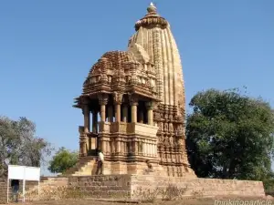 Chaturbhuja Temple