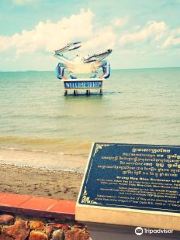 Krung Kep Blue Swimmer Crab Statue
