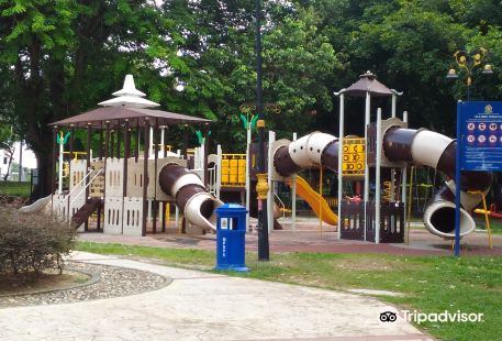 Taman Jubli Perak Playground
