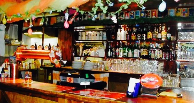 Mini Pub 2