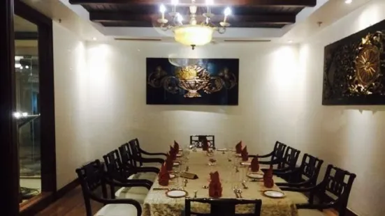 Toxic Bar & Lounge - Picture of Toxic Bar & Lounge, Varanasi - Tripadvisor