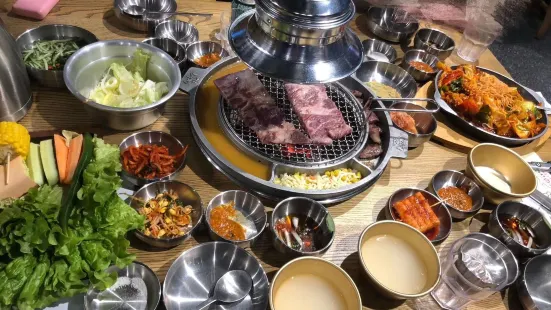 薑東虎白丁韓國正宗傳統烤肉