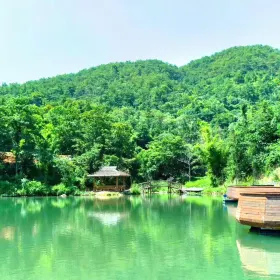 寶山湖