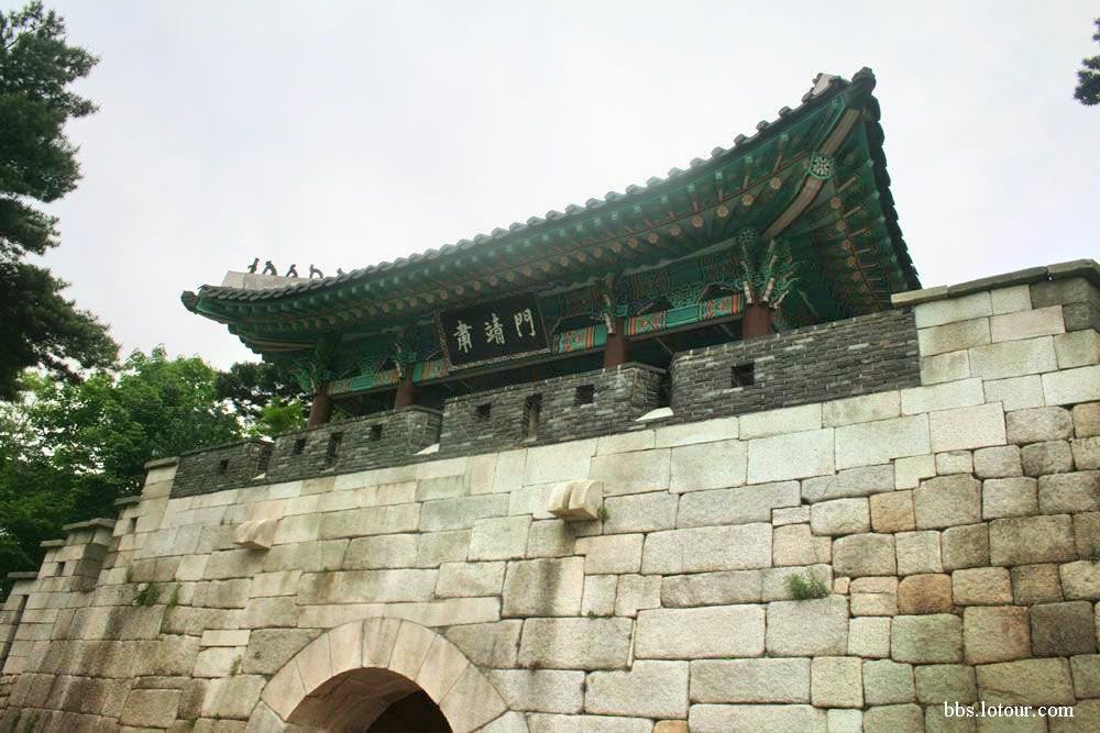 北岳山首尔城郭