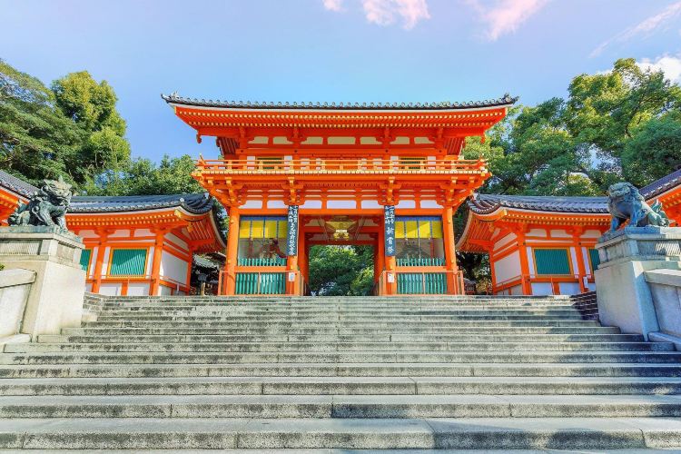 京都 八坂神社 評判 案内 トリップドットコム