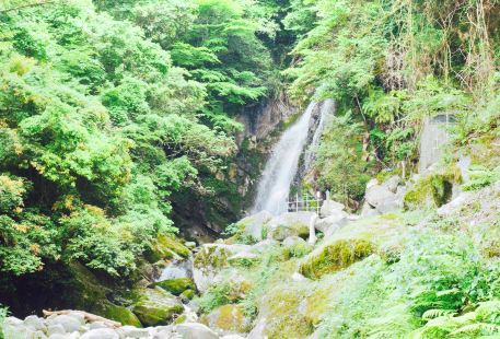 Bozugataki Falls