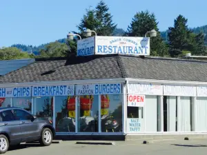 Beachcomber Deli and Seafood