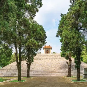 Shouqiu Scenic Resort