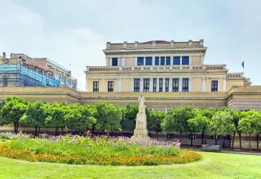 National Historical Museum รูปภาพAttractionsยอดนิยม