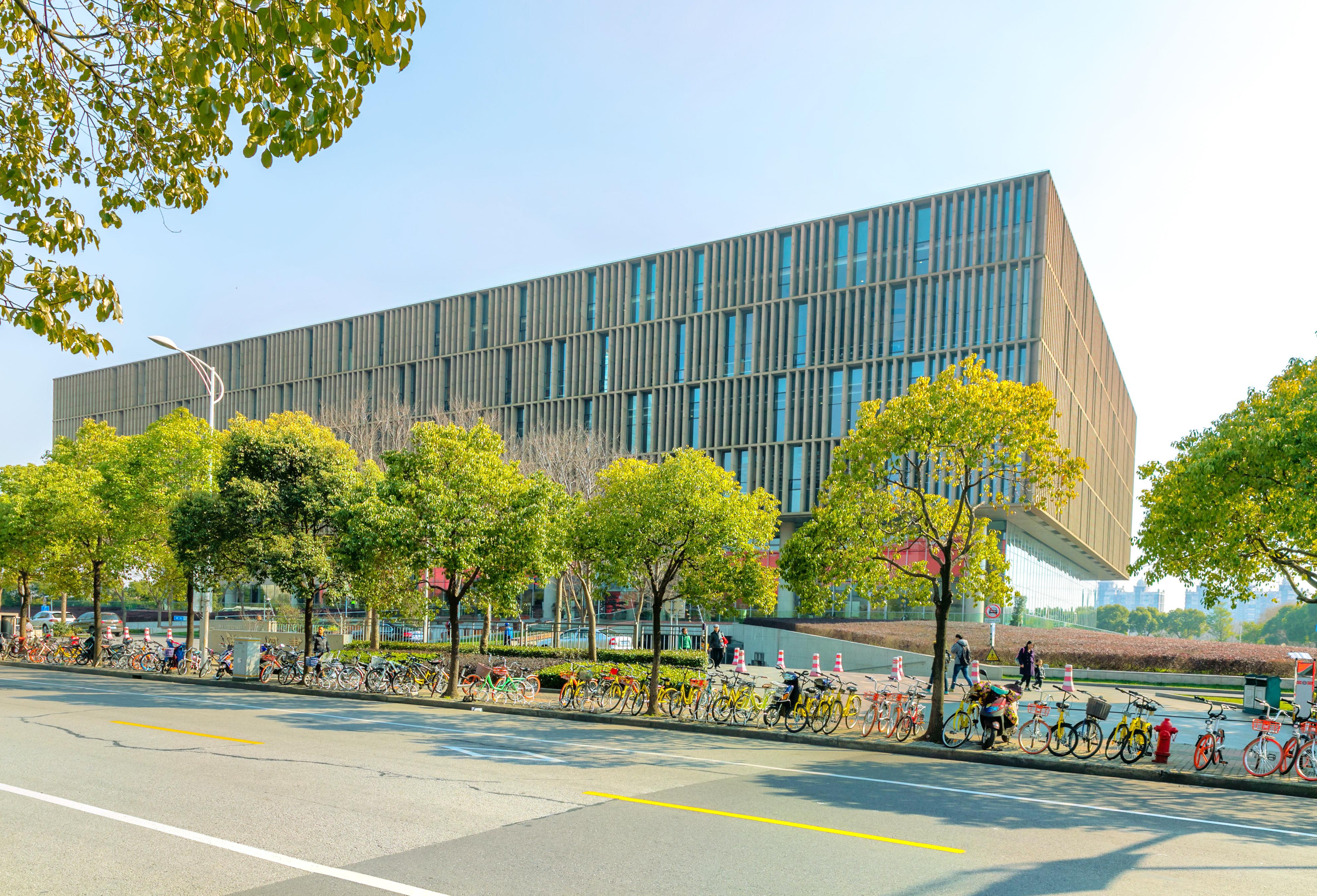 上海 上海浦東新区図書館 評判 案内 トリップドットコム 上海 上海浦東新区図書館 評判 案内 トリップドットコム