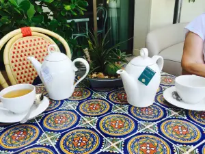 Cafe Madeleine