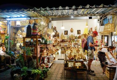 Chiang Rai Night Bazaar   Popular Attractions Photos
