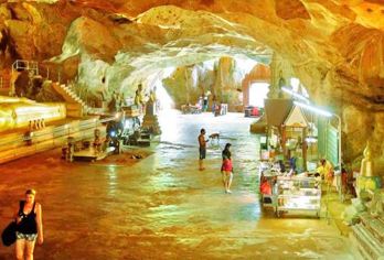 Wat Suwan Khuha Popular Attractions Photos
