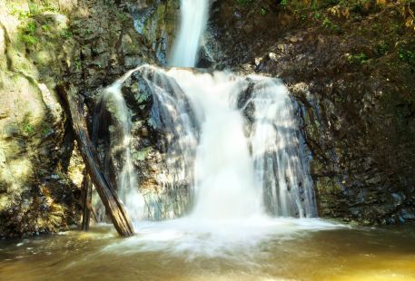 Mae Yen Waterfalls