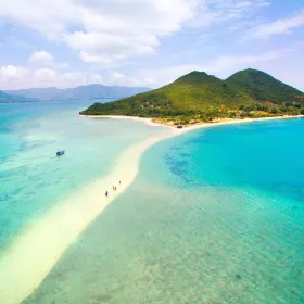 Diep Son Island