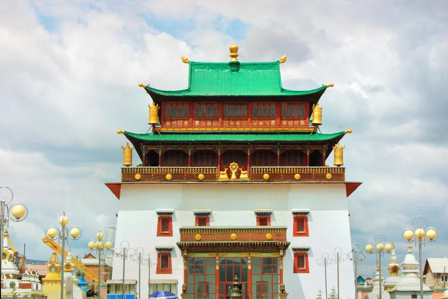 Gandantegchinlen Monastery