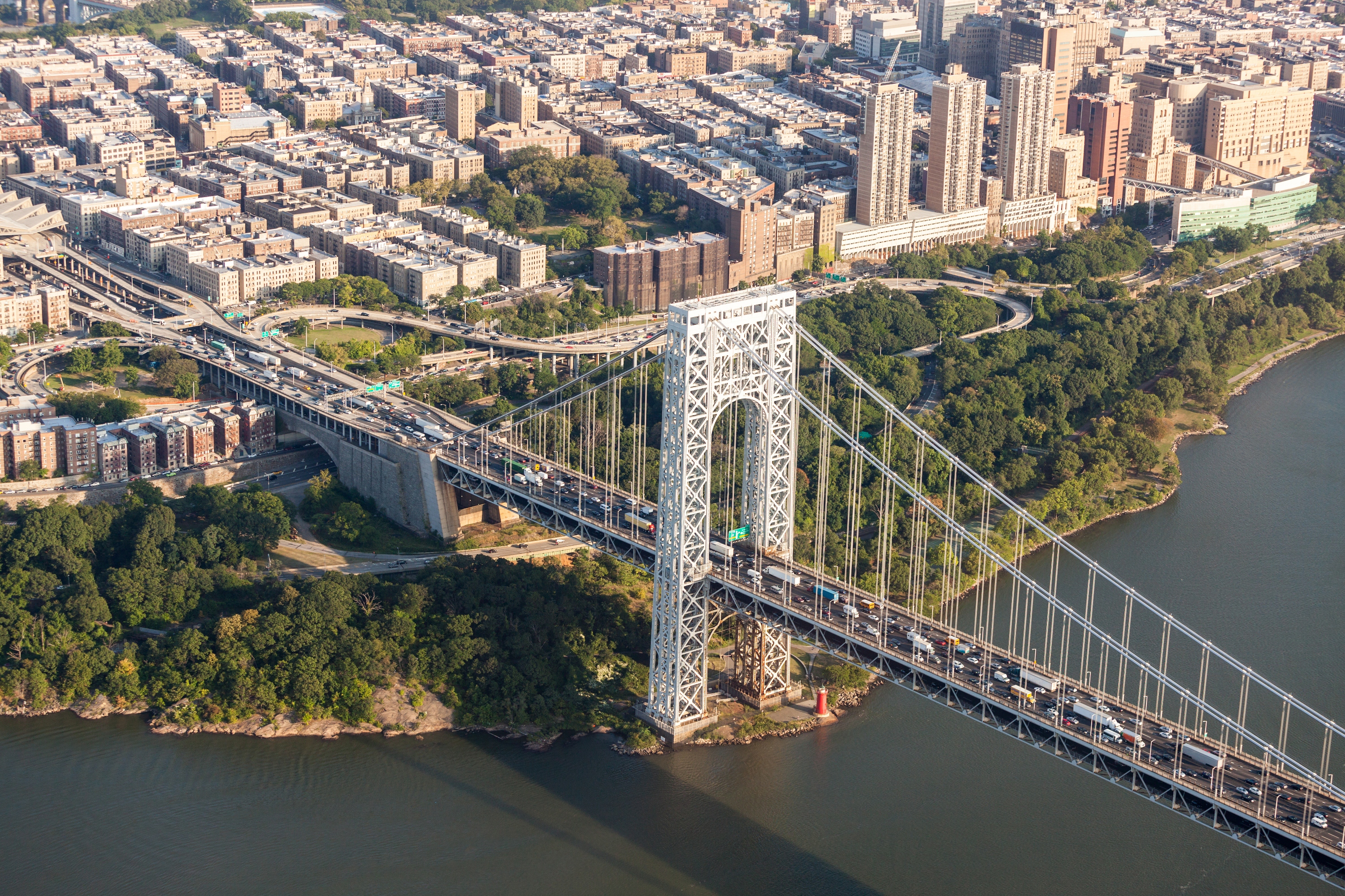 ニューヨーク ジョージ ワシントン ブリッジ 評判 案内 トリップドットコム