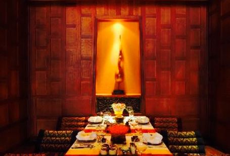 Thai Chi Restaurant - The Stanley Hotel