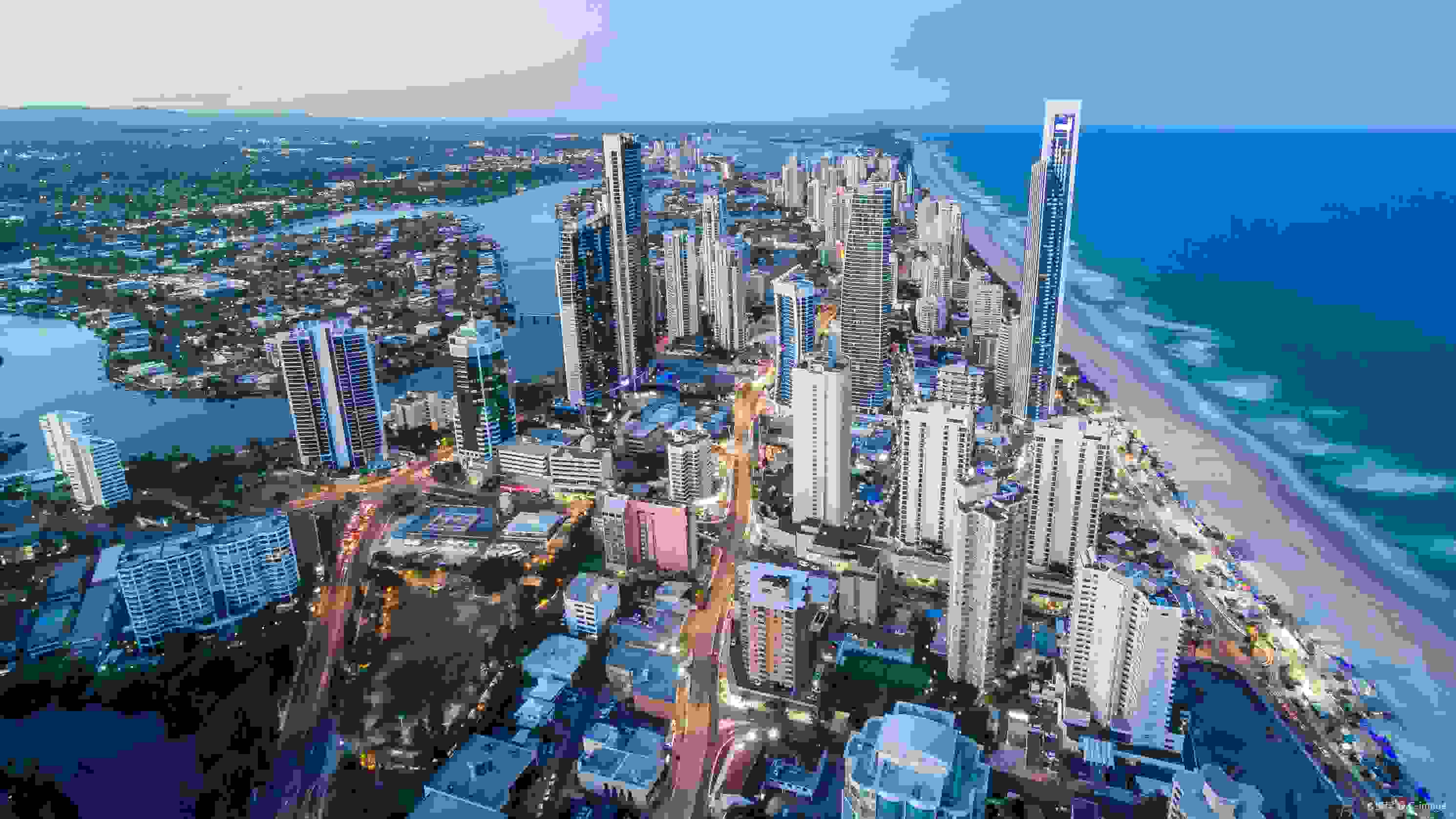 Things to Do in Surfers Paradise: Your Weekend Guide