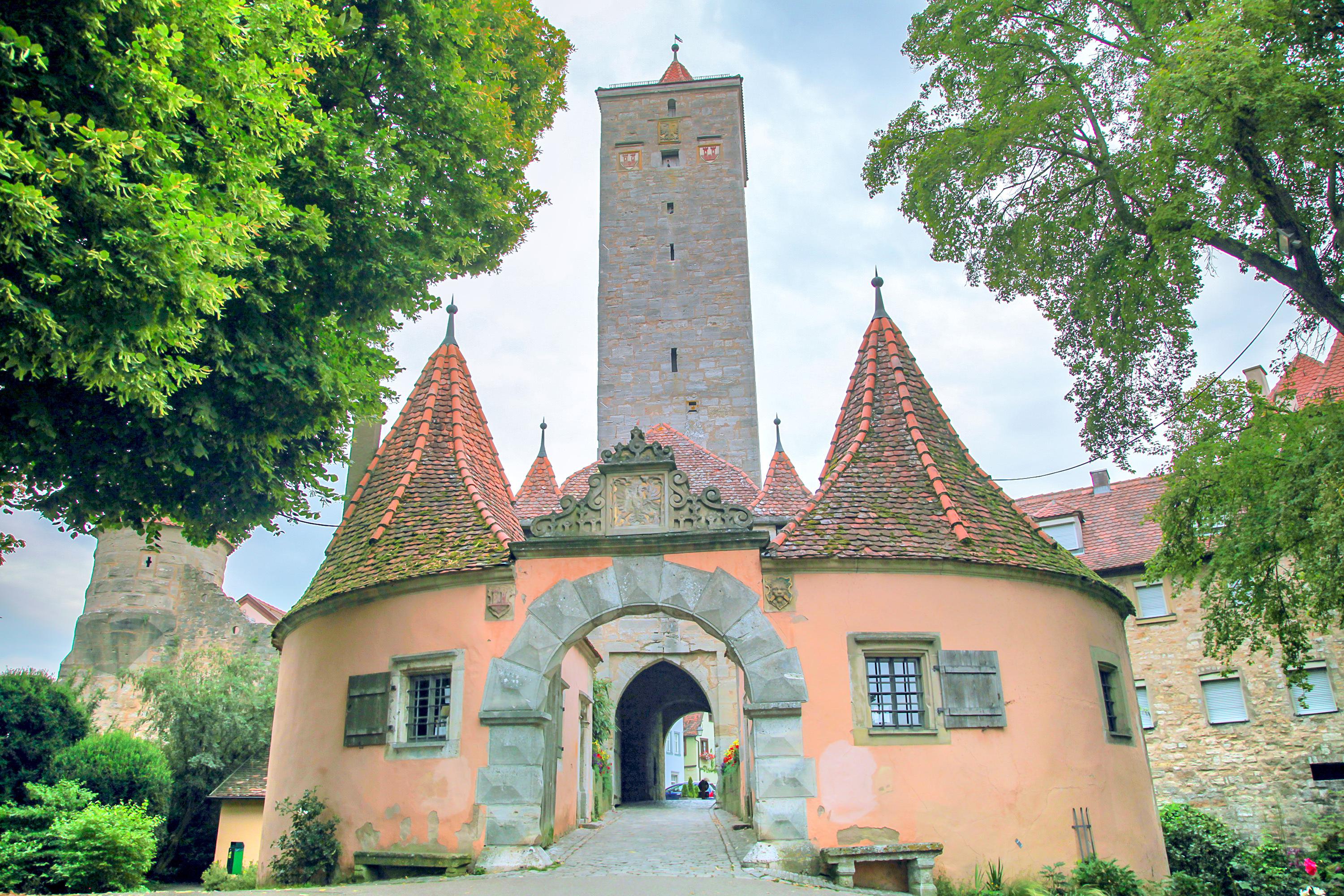 Lotus Garten Rothenburg / June 10 2017 Different Me