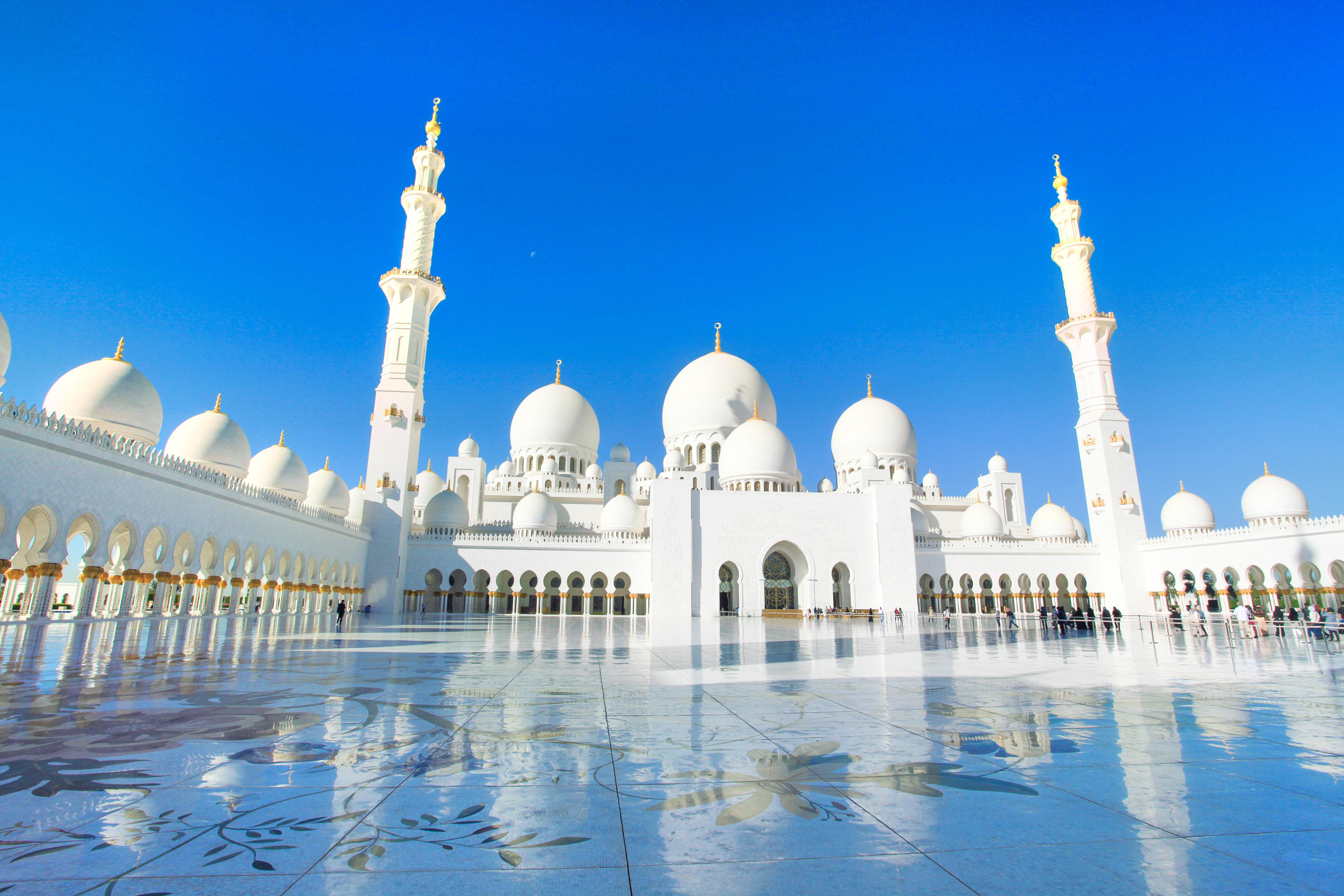 Latest Travel Itineraries For Sheikh Zayed Grand Mosque In July