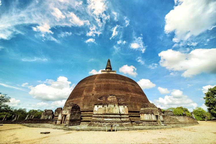 Ancient City of Polonnaruwa travel guidebook –must visit attractions in – Ancient City of Polonnaruwa nearby recommendation – Trip.com