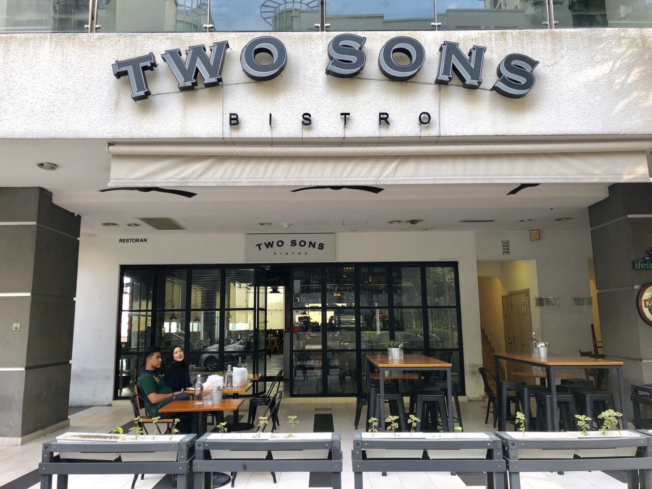 Two sons bistro klcc